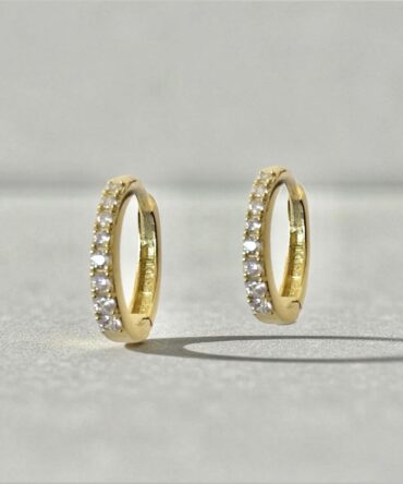 Χρυσά σκουλαρίκια στυλ κρικάκια με πέτρες ζιργκόν  , κ14