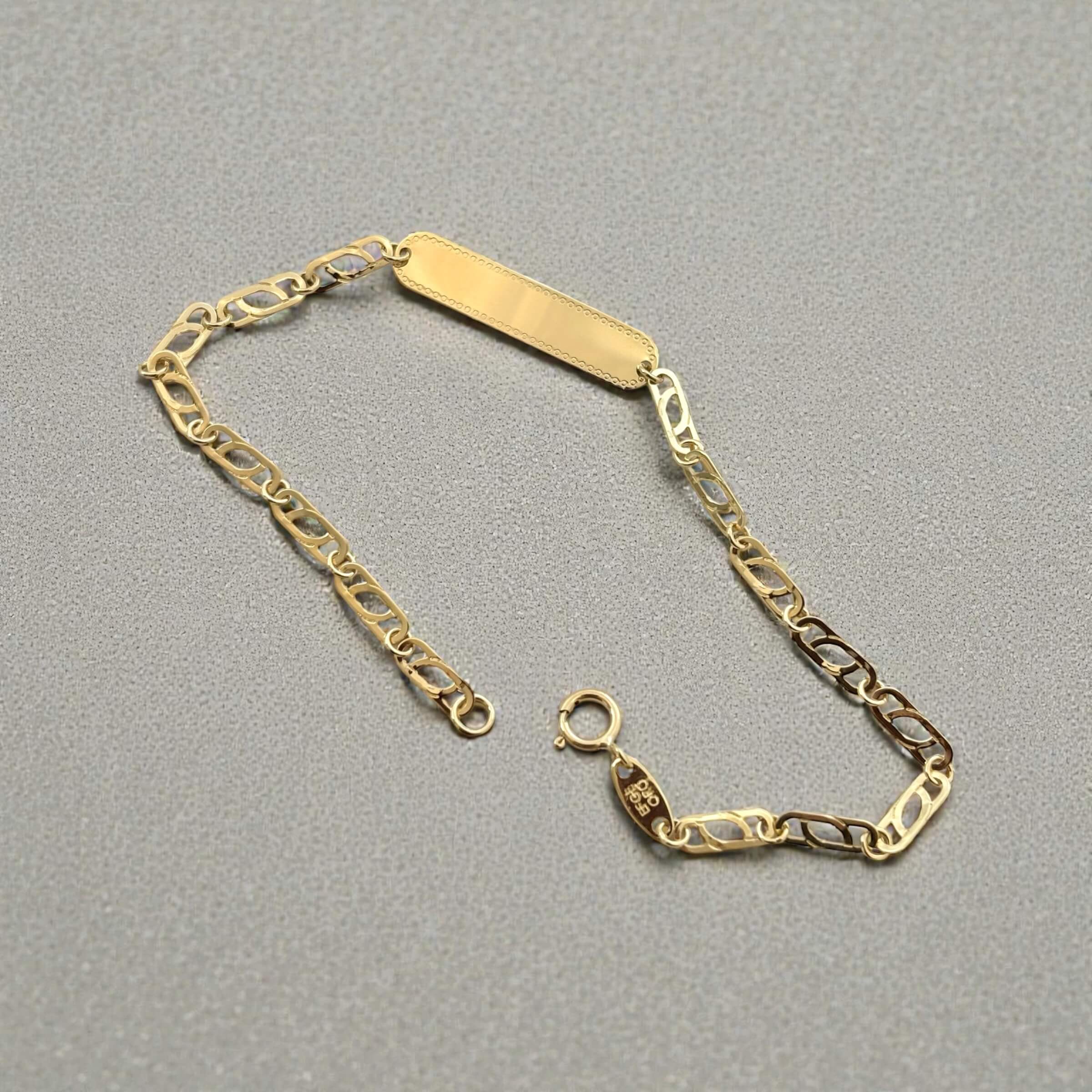 Χρυσή ταυτότητα για νεογέννητο unisex με αλυσιδάκι σχήματος θήτα και κοκκίδωση στο πλακάκι , κ9