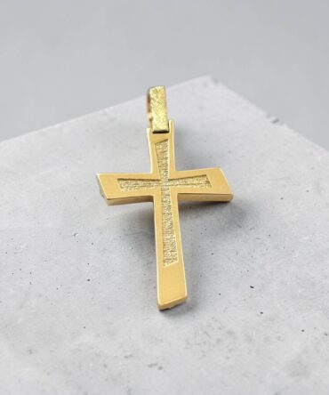 Χρυσός σταυρός βάπτισης για αγόρι με συνδυασμό ματ και λουστράτης επιφάνειας διπλής όψης , κ9