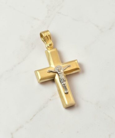 Δίχρωμος σταυρός βάπτισης για αγόρι με συνδυασμό ματ και λουστράτης επιφάνειας και τον εσταυρωμένο διπλής όψης , κ14