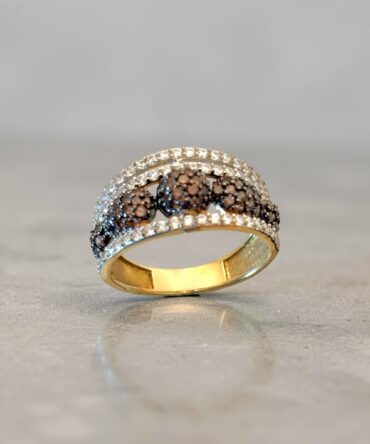 Χρυσό γυναικείο δαχτυλίδι με λευκές και καφέ πέτρες ζιργκόν , κ14
