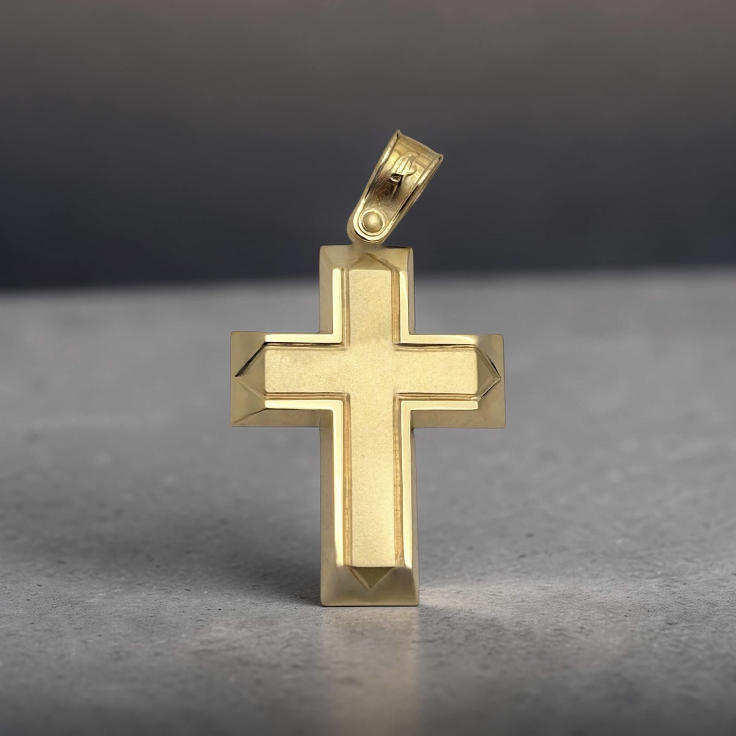 Χρυσός σταυρός βάπτισης για αγόρι με λουστράτη και ματ επιφάνεια , κ14