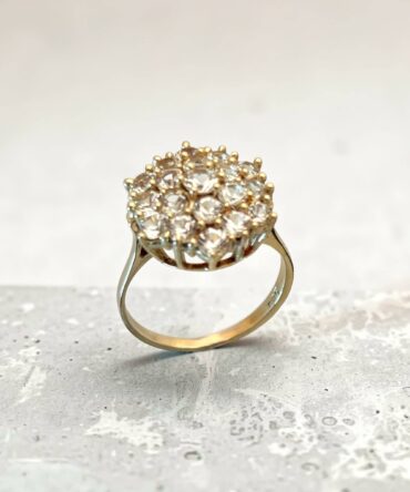 Χρυσό γυναικείο δαχτυλίδι με πέτρες ζιργκόν , κ14