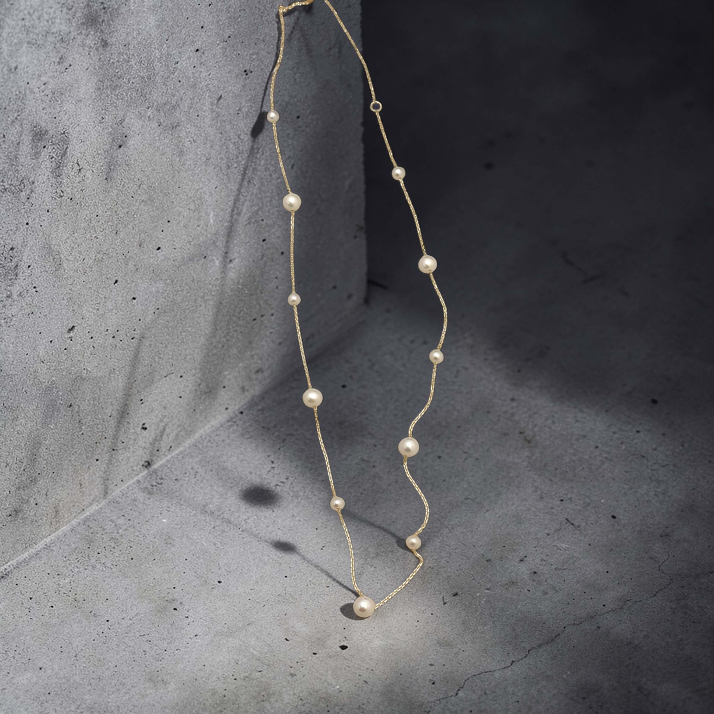 Χρυσό μενταγιόν με μαργαριτάρια fresh water 4-5.5mm , k14