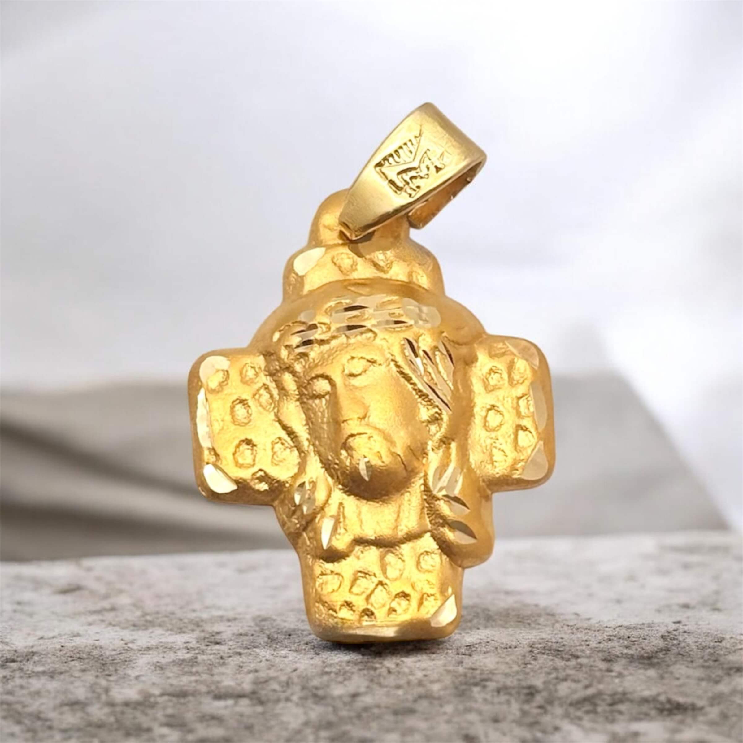 Χρυσή κεφαλή Χριστού για νεογέννητο αγοράκι , κ14