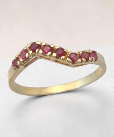 Χρυσό δαχτυλίδι γυναικείο με κόκκινες πέτρες ζιργκόν , κ14