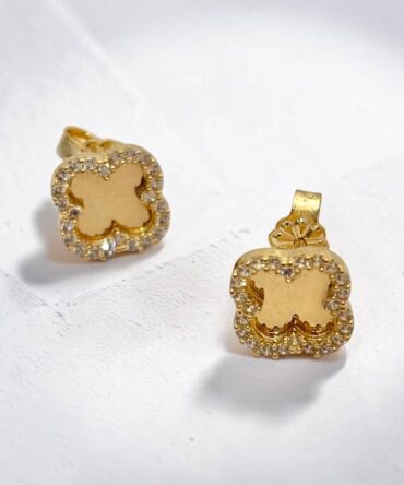 Χρυσά σκουλαρίκια γυναικεία καρφωτά στο αυτί τύπου Van cleef με πέτρες ζιργκόν , κ14