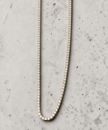 Λευκόχρυσο γυναικείο κολιέ στυλ ριβιέρα με πέτρες ζιργκόν περιμετρικά σε όλο το λαιμό , κ14